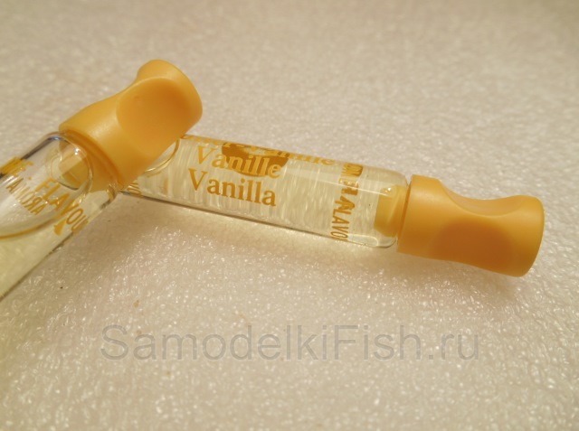 Жидкий раствор ванили-удобно добавлять в насадку из теста и прикормку