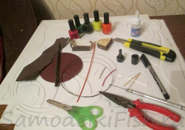 Материалы и инструменты для изготовления своими руками раскрывающегося поплавка